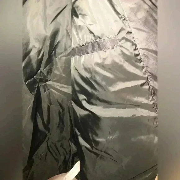 Fabletics Black Puffer Jacket - Picture 8 of 15